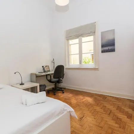 Houze_historical Lisbon, Flat W/ Private Patio Apartament